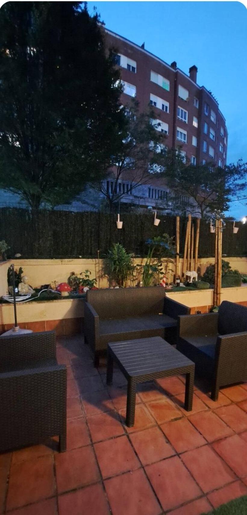 Habitacion Con Salida Directa A Terraza Chill Out Bilbao Bagian luar foto